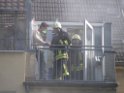 Brand Wohnung mit Menschenrettung Koeln Vingst Ostheimerstr  P057